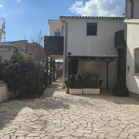 Apartment Anita Fažana Exterior foto