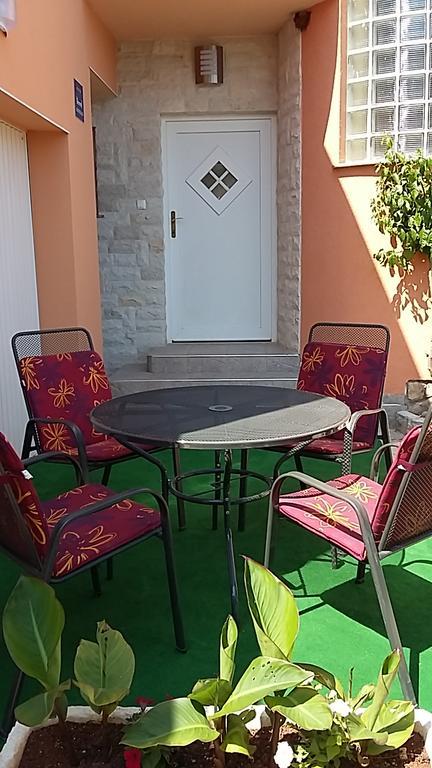 Apartment Anita Fažana Exterior foto